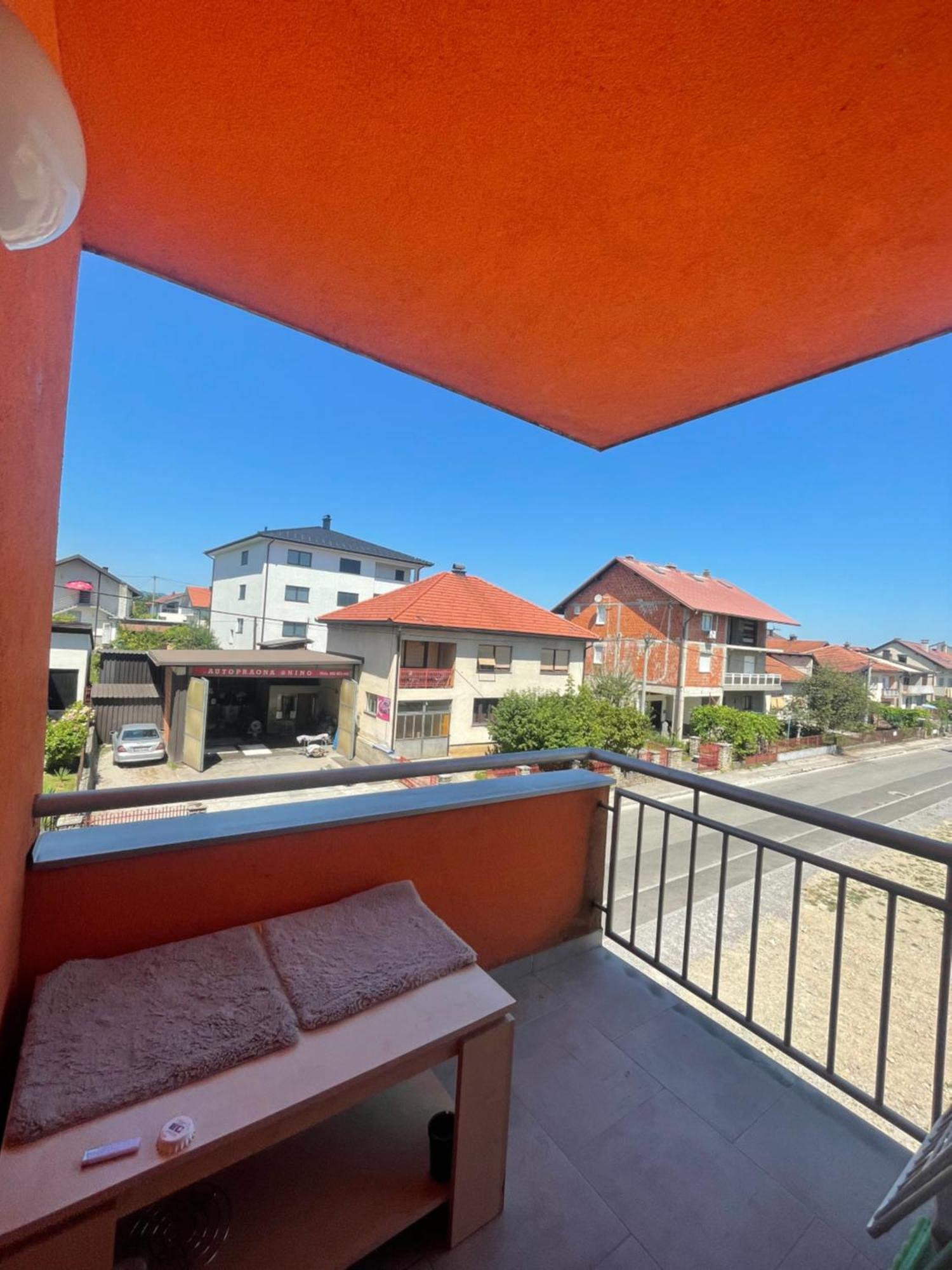 Nepostoji Apartment Bihac Exterior photo